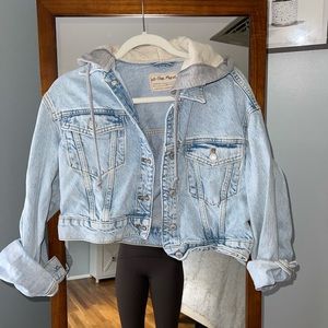 Free people Brando denim jacket in Malta wash NWOT size XS
